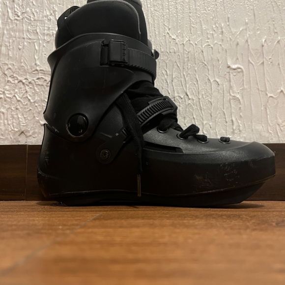 Powerslide Zoom Pro 100 skate boots only - Picture 5 of 15